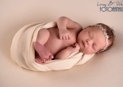 newborn baby fotoshoot Ronse